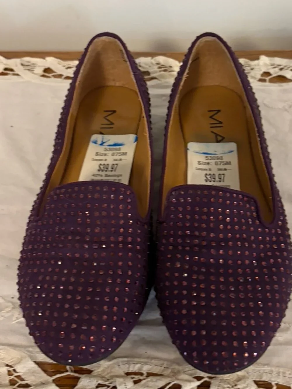 Mia Women's Size 7.5 Bedazzle Rhinestone Speckled Ballet Flat. Purple